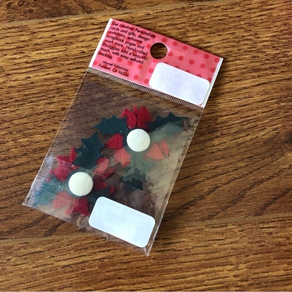 Red poinsettia scrapbooking stickers - Picture 2 of 2